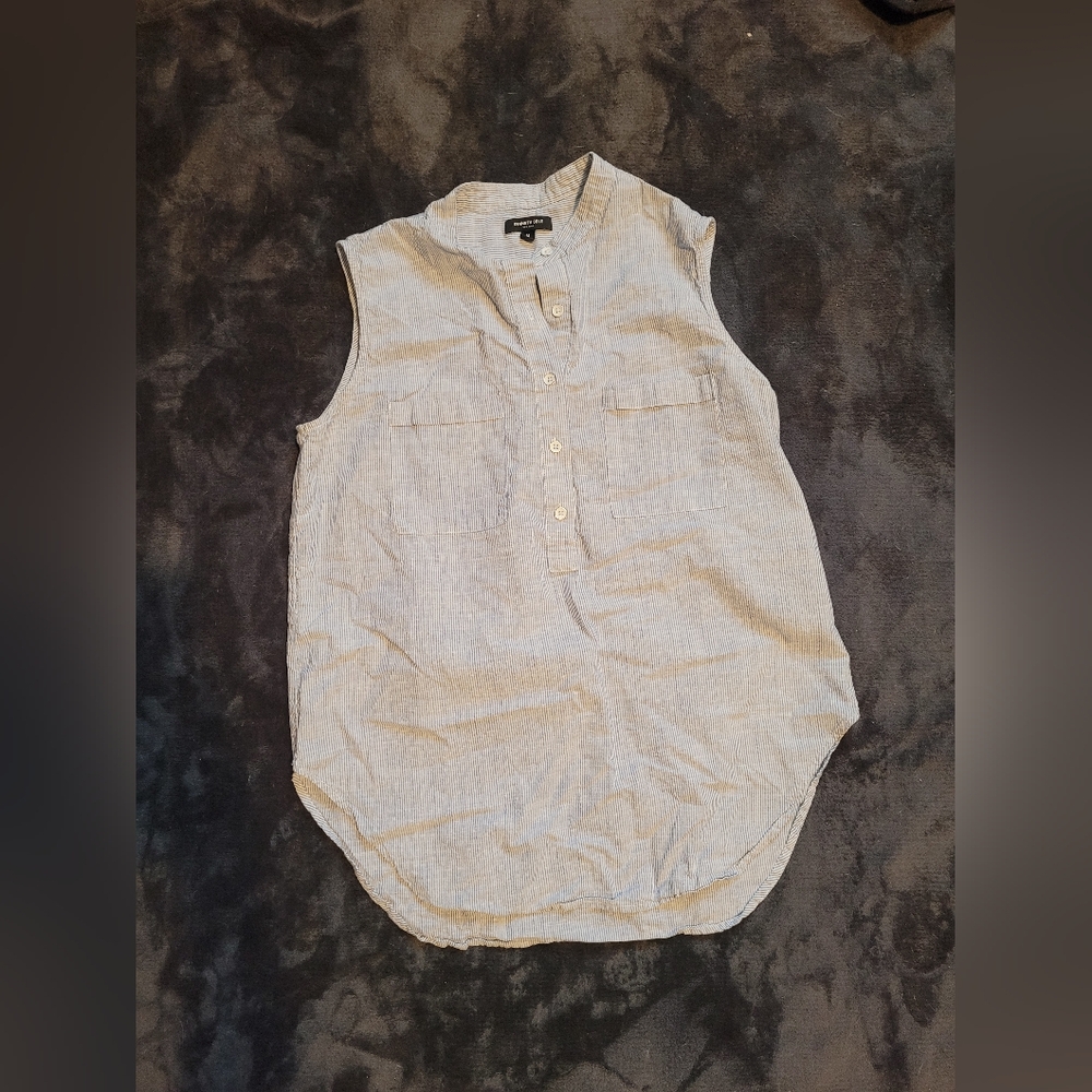 Kenneth Cole size M